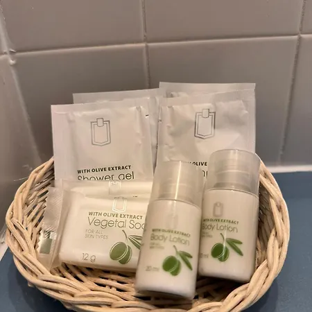 Hotel Paris Vesinet -ex Des 3 Marches Le Vésinet