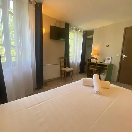 Paris Vesinet -ex Des 3 Marches Le Vésinet