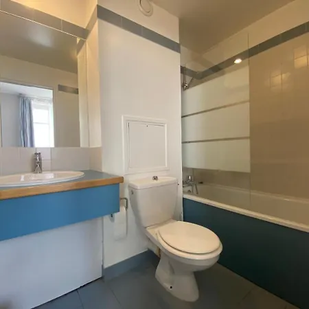Paris Vesinet -ex Des 3 Marches Hotell 3*