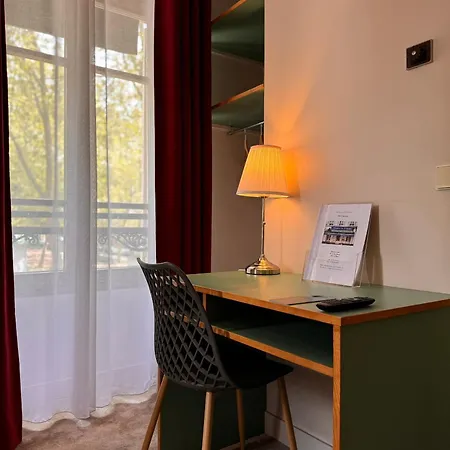 Paris Vesinet -ex Des 3 Marches
